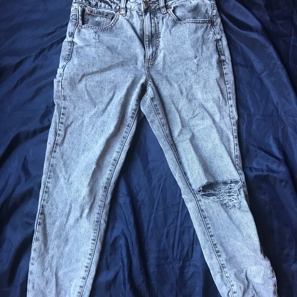 Garage Size 8 Gray Mom Jeans